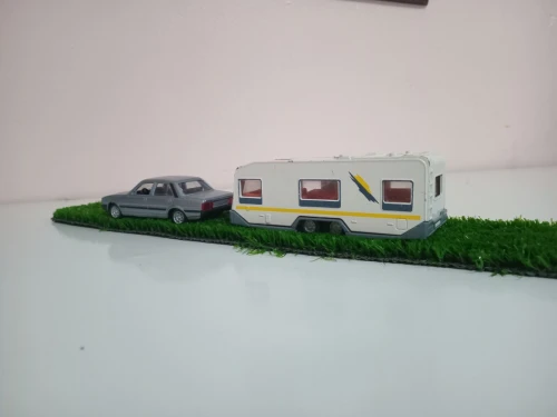 505 et caravane