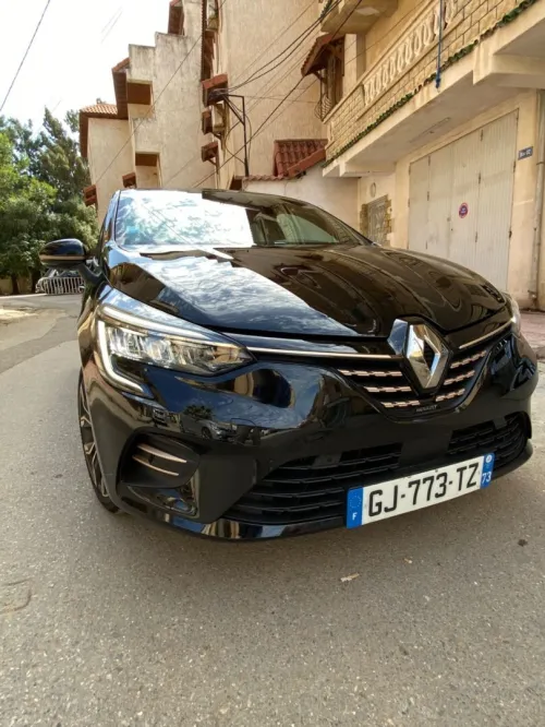 Renault Clio 5 2022 Lutecia