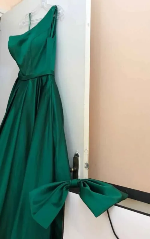 Robe soirée princesse feemina