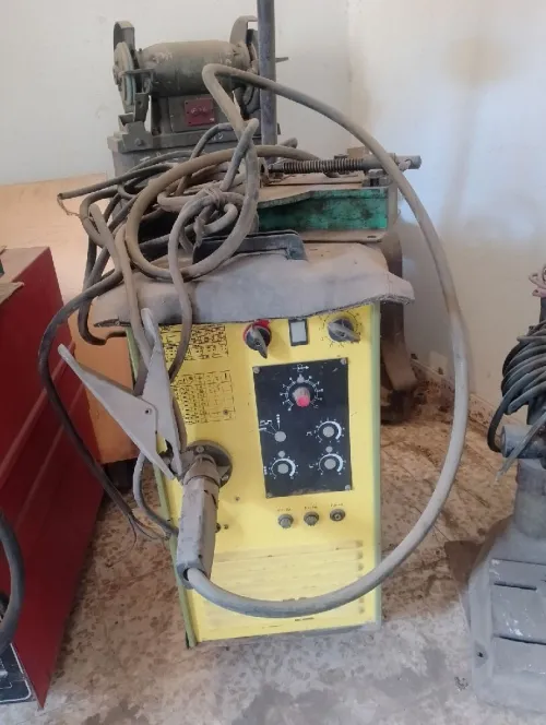 Lot : des équipements atelier pour soudure 