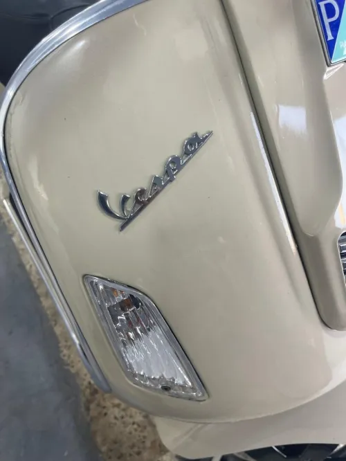 Piaggio Vespa 