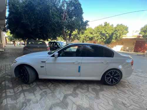 BMW Série 3 2011 Lci pack m