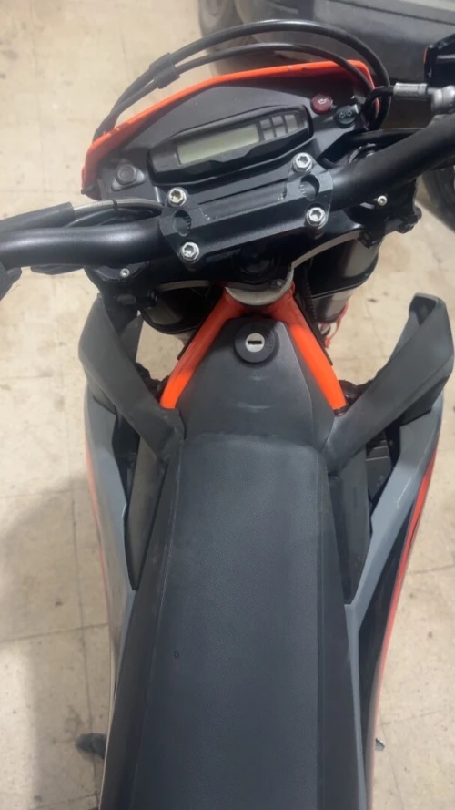 Ktm 690 SMCR 2023