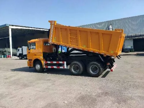 CAMION  BENNE 2026