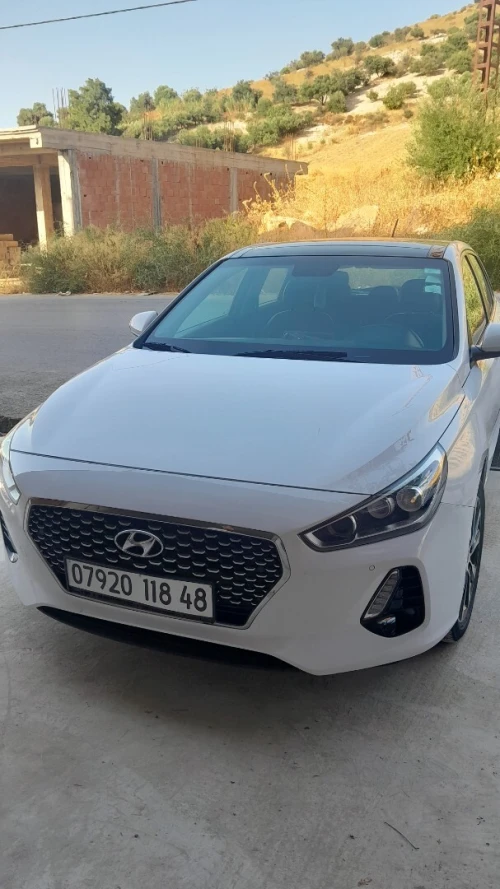 Hyundai i30 2018 Toute options 3