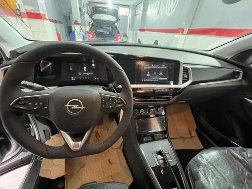 Opel GrandLand 2025 Full