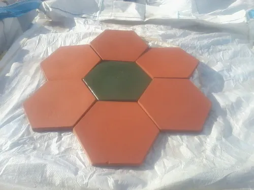 TOMETTE - HEXAGONALE - TERRE-CUITE