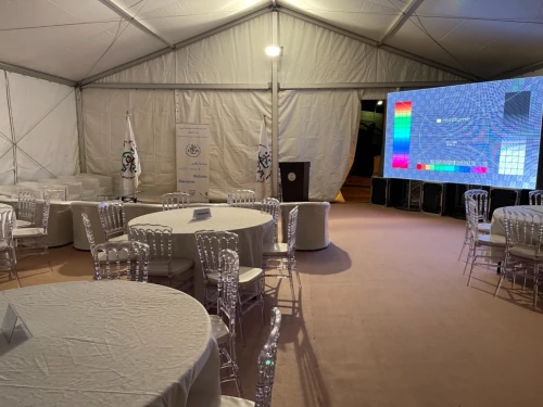 Location chapiteaux et réalisation des stands