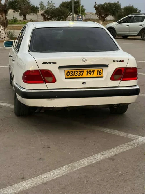 Mercedes C63S 1997 V6