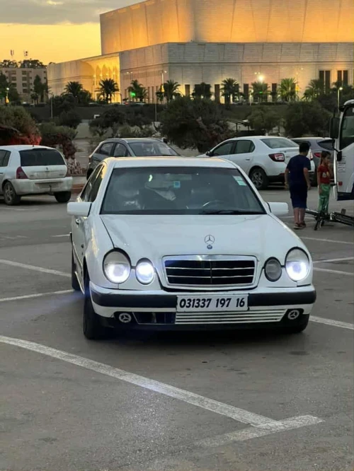 Mercedes 4 far 1997 C63