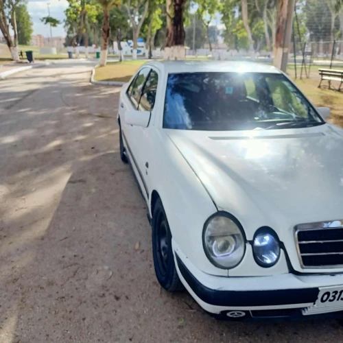 Mercedes C63S 1997 V6