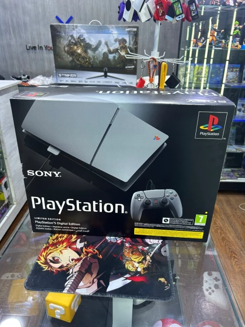 PlayStation 5 Limited Edition 30th anniversary