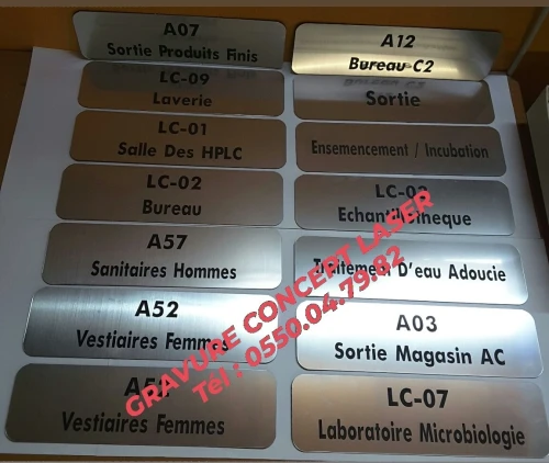  GRAVURE ET  DÉCOUPE AU LASER