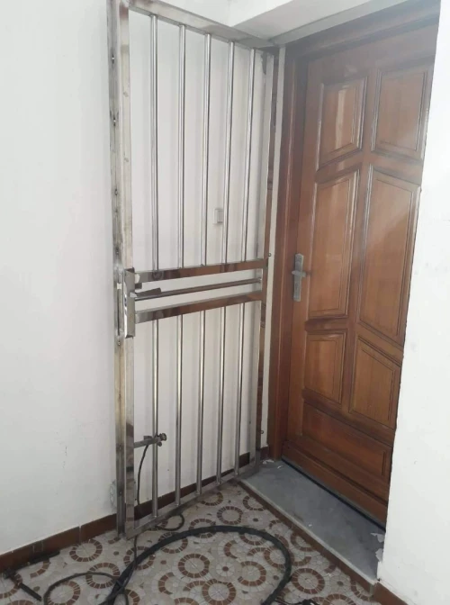 BALCONS ET PORTAIL INOX ET VERRE