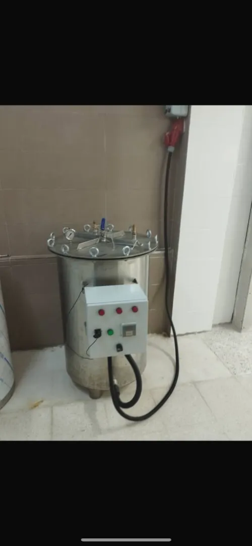 Fabrication autoclave