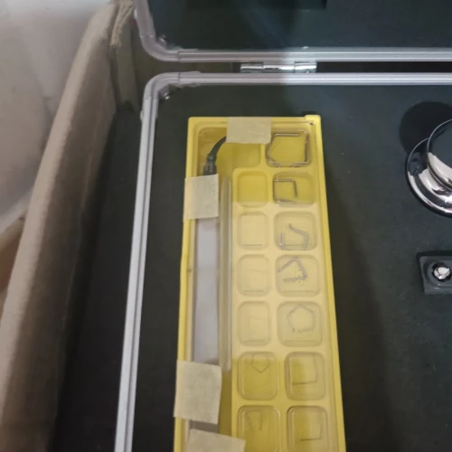 Valise poids d'étalonnage classe E2 avec certificat d'étalonnage valide