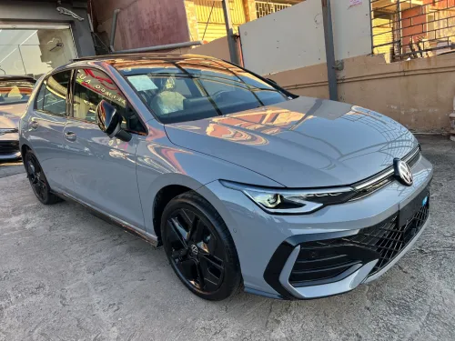 Volkswagen Golf 8 2025 R-Line