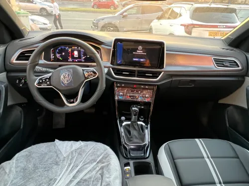 Volkswagen T-Roc 2025 Black édition
