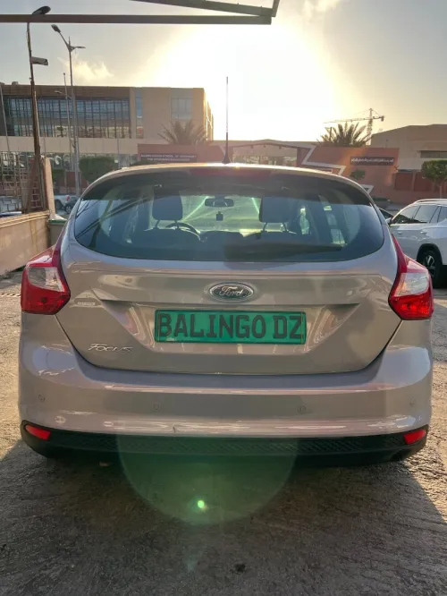 Ford Focus 5 portes 2015 Titanium