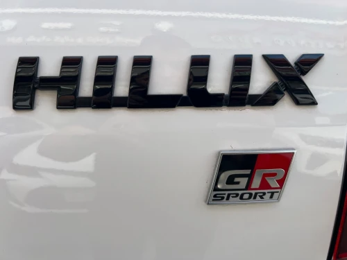 Toyota Hilux 2025 GR