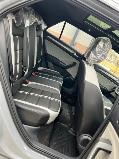 Volkswagen T-Roc 2025 R-Line 
