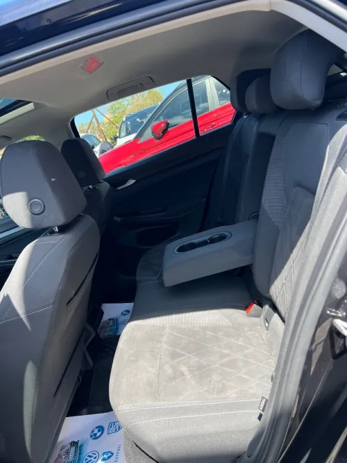 Volkswagen Golf 8 2021 Style