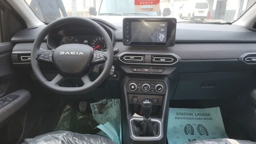 Dacia Logan 2025 Full