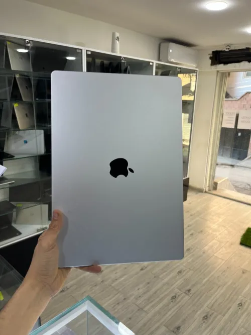 MACBOOK PRO 2021 M1 PRO 16" 16RAM 512SSD CYCLE 23 GARANTIE 06 MOIS