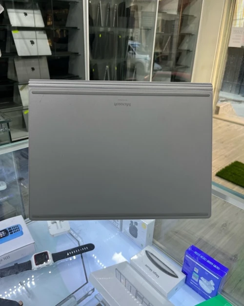 SURFACE BOOK 3 I7-10TH GTX1650 MAX Q DESIGN 04 GB 16RAM 256SSD