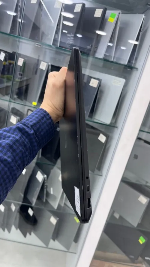 MICROSOFT SURFACE LAPTOP 4 15'' I7-11TH 32RAM 1TB SSD IRIS XE BATTERIE 4  HEURES