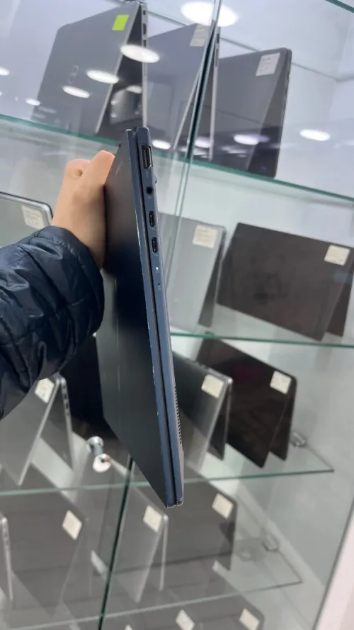 ASUS ZENBOOK 14 UX3405CA Ultra 9 285H 1TB SSD 32RAM ÉCRAN 14'' 3K OLED 120 MHz