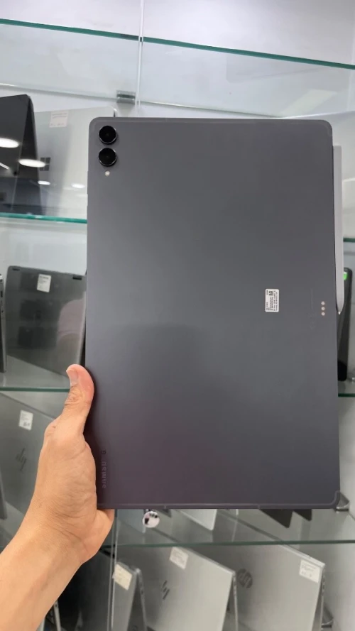GALAXY TAB S11 ULTRA 5G 12RAM 256 STOCKAGE AVEC STYLET 