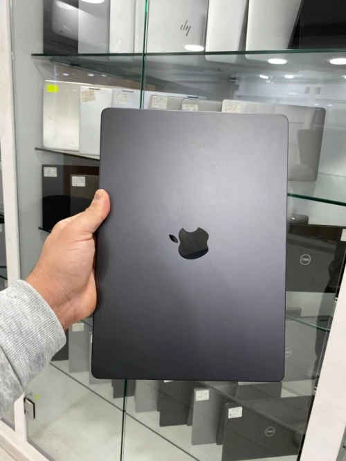 MACBOOK M3 PRO  2023 14'' 16RAM 1TB SSD CYCLE 35  BATTERIE 100%  PRODUIT MDM