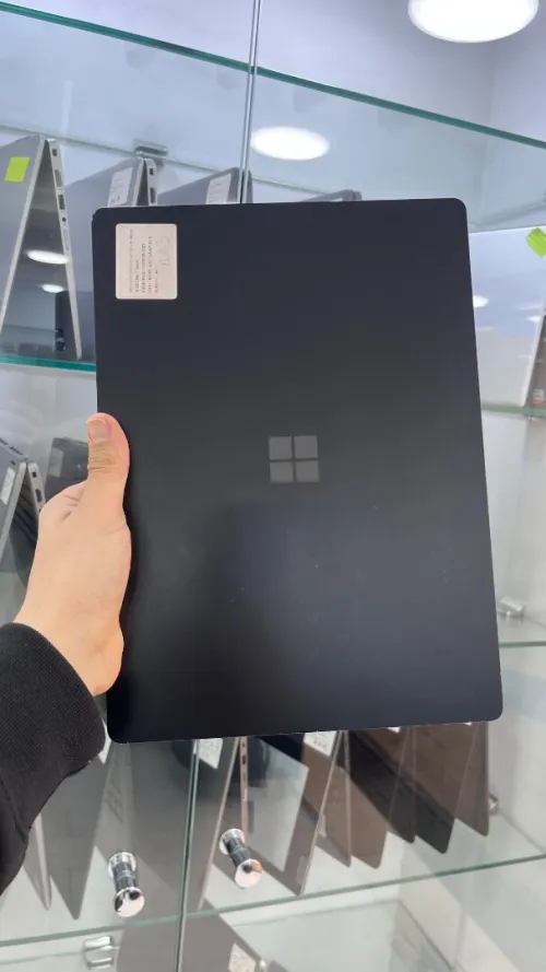SURFACE LAPTOP 6 FOR BUSINESS BLACK EDITION  Ultra 7 165H  64RAM 1TB SSD INTEL ARC GRAPHICS BATTERIE +4 HEURES  TRES BON ÉTAT GARANTIE 06 MOIS