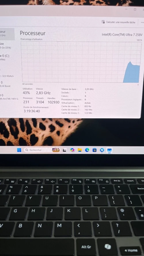 GALAXY BOOK 5 PRO Ultra 7 258V  32RAM 512 SSD 16'' AMOLED  3K Intel(R) Arc(TM) 140V GPU RI (8GB) BATTERIE 100% ETAT NEUF GARANTIE 06 MOIS