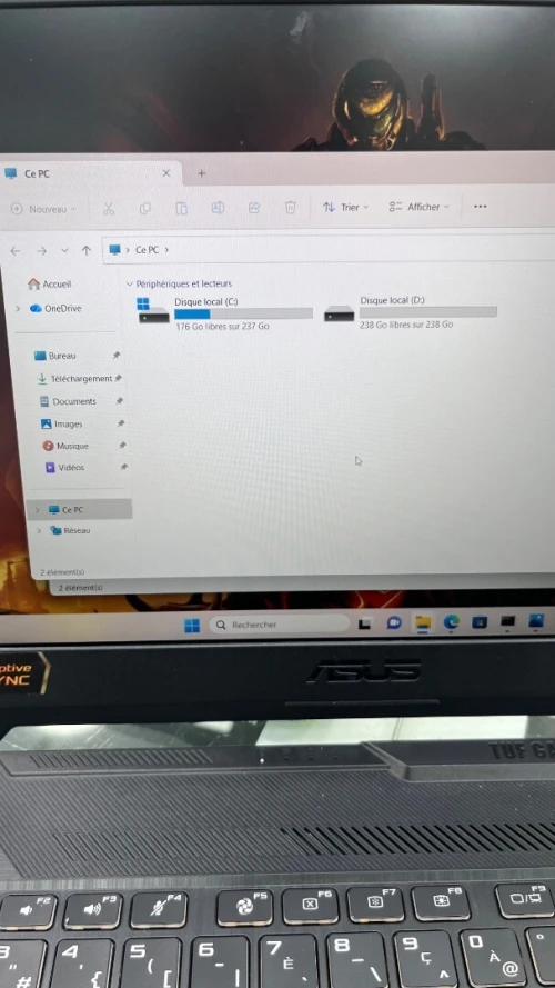 ASUS TUF GAMING A15  AMD Ryzen 5 7535HS 16RAM 512SSD RTX 3050 04 GB DÉDIÉE 144MHz