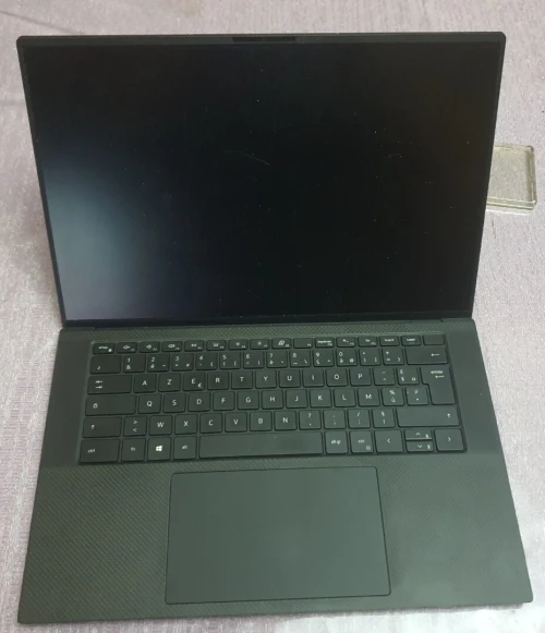 DELL Precision 5550