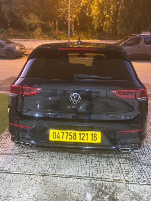 Location de voiture luxe Chadli