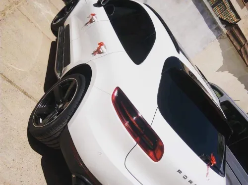 Location de voiture luxe Chadli