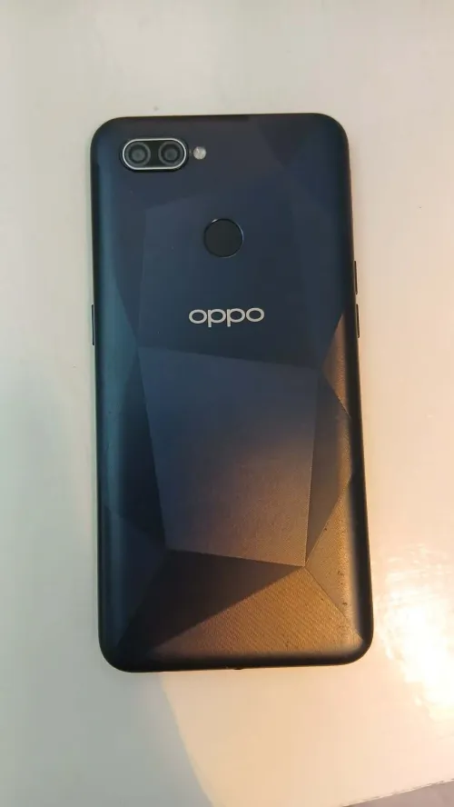 Oppo A12