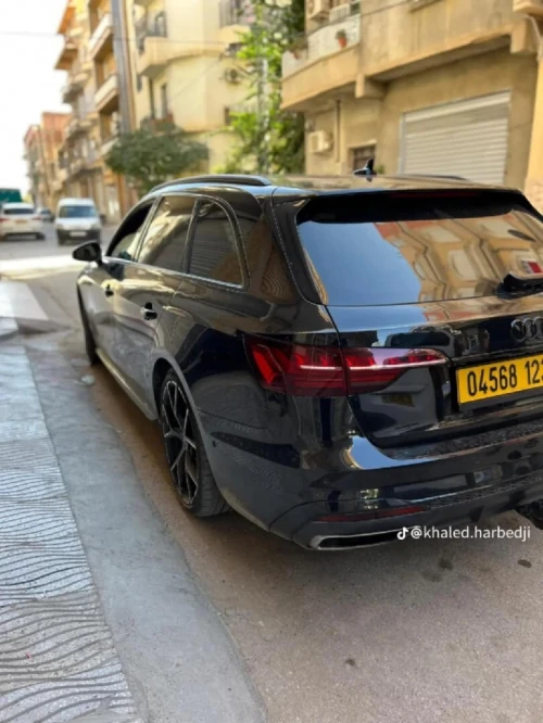Audi A4 2023 