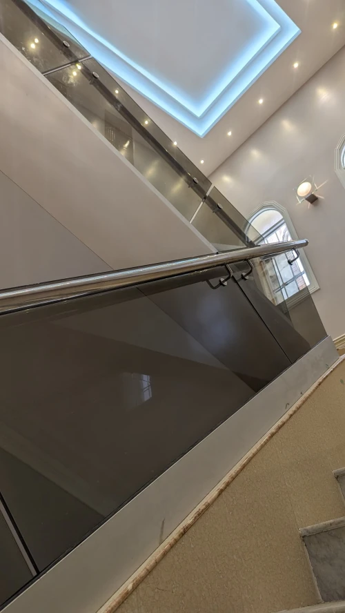 تركيب درابيز اينوكس Rampe d escalier