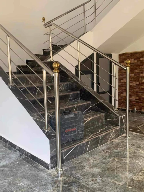 تركيب درابيز اينوكس Rampe d escalier