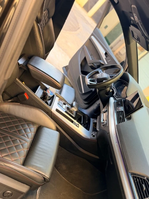 Audi Q5 2022 S line full options