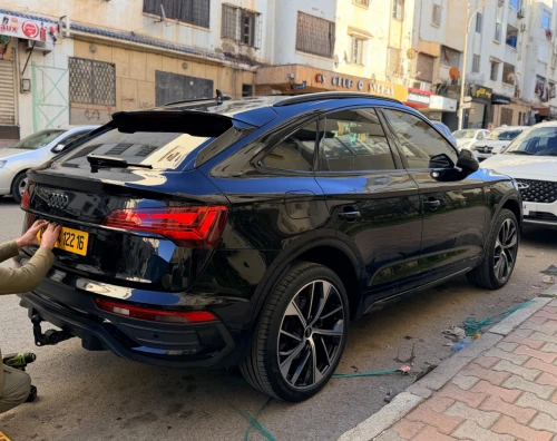 Audi Q5 2022 S line full options