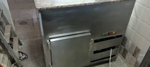 frigo présentoir 