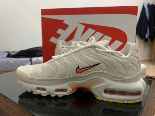 Nike Air Max Plus TN original white orange