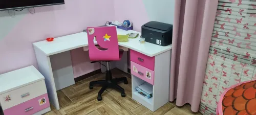 Chambre à coucher pour fille