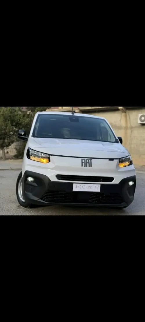 Fiat Doblo 2024 Tae blade 3 place
