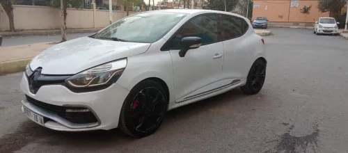 Renault Clio 4 RS 2015 sport editione